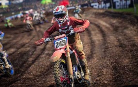 《越野摩托2020 英文版》- 赛车竞速游戏下载 | MXGP 2020 PC版