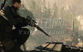 《狙击精英4 豪华版》:1943年意大利战场的紧张狙击体验